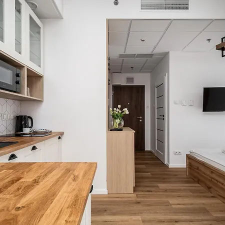 Kasprzaka 29 Wola Tower By Perfect * ワルシャワ